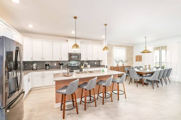 Casa de 6 dormitorios en Storey Lake – foto 8