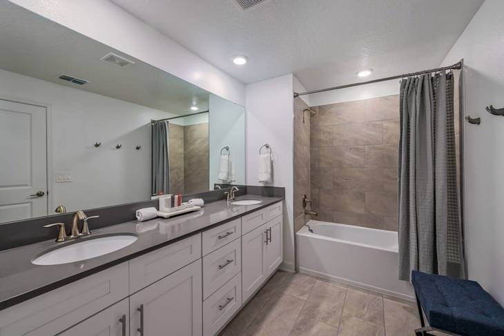 Casa de 5 dormitorios en Storey Lake – foto 35