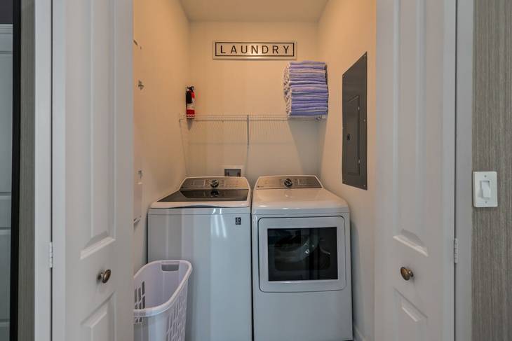 Casa de 5 dormitorios en Storey Lake – foto 46