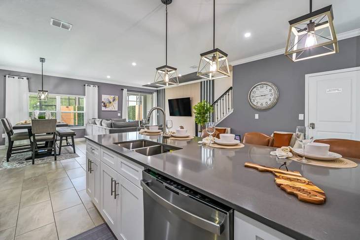 Casa de 5 dormitorios en Storey Lake – foto 8