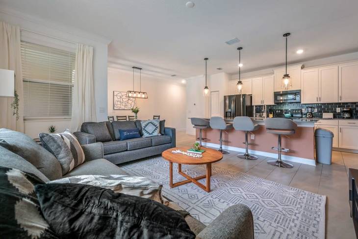 Casa de 4 dormitorios en Storey Lake – foto 2