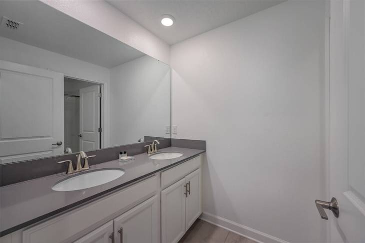 Casa de 4 dormitorios en Storey Lake – foto 25