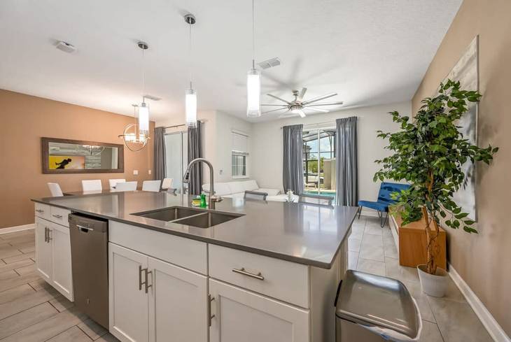 Casa de 4 dormitorios en Storey Lake – foto 9