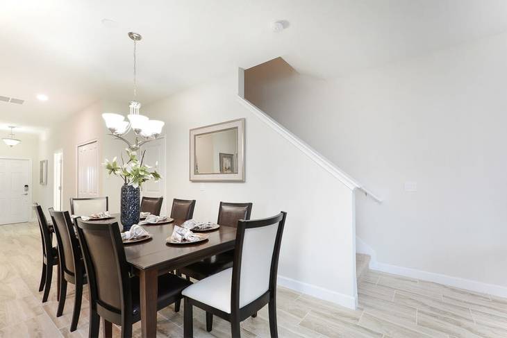 Casa de 5 dormitorios en Storey Lake – foto 4