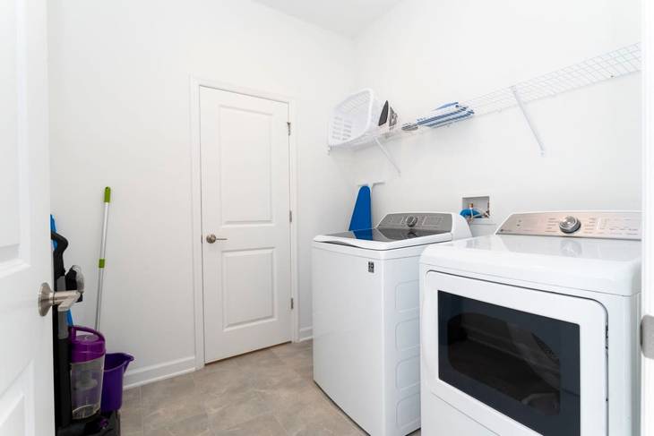 Casa de 5 dormitorios en Storey Lake – foto 49
