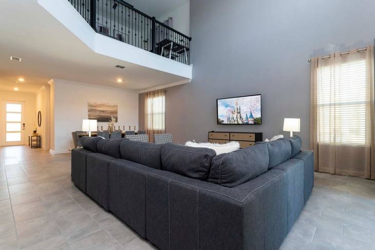Casa de 5 dormitorios en Storey Lake – foto 5
