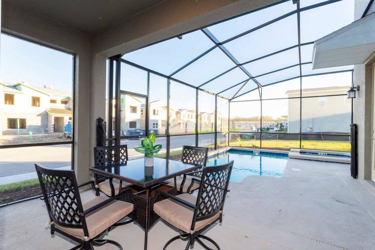 Casa de 5 dormitorios en Storey Lake – foto 20