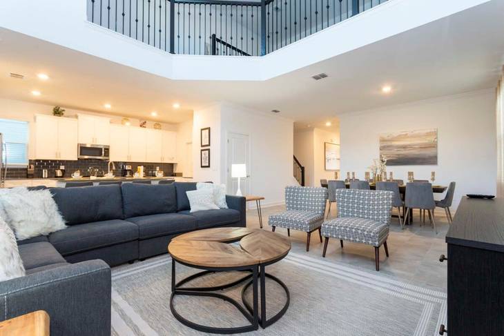 Casa de 5 dormitorios en Storey Lake – foto 4