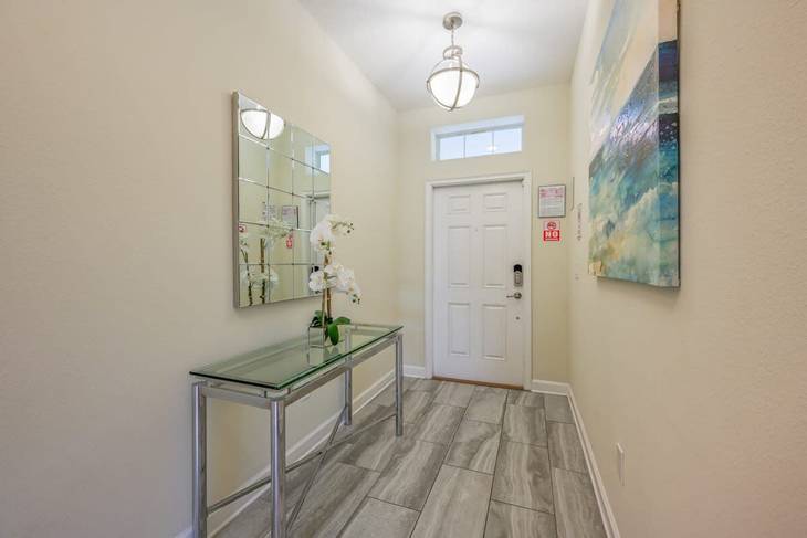 Casa de 5 dormitorios en Storey Lake – foto 3