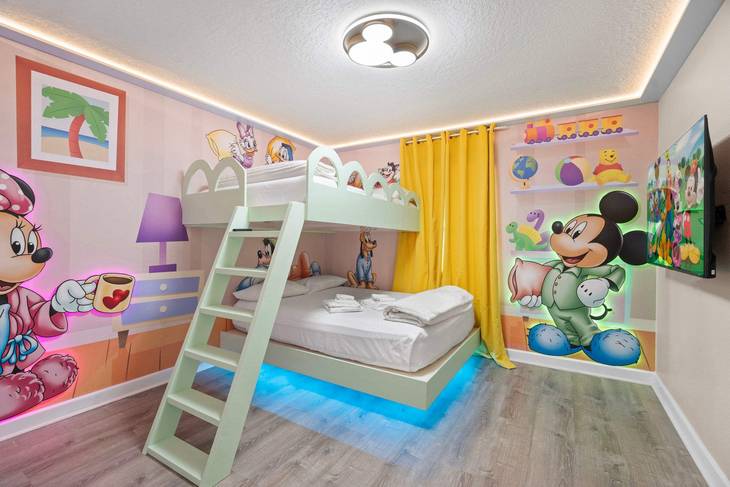 Casa de 4 dormitorios en Champions Gate – foto 3