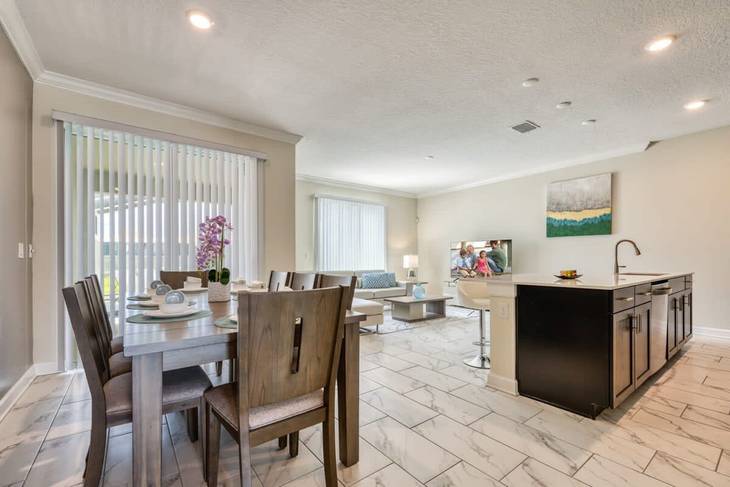 Casa de 4 dormitorios en Champions Gate – foto 4