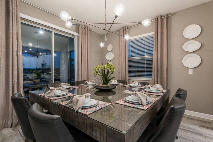 Casa de 6 dormitorios en Storey Lake – foto 4