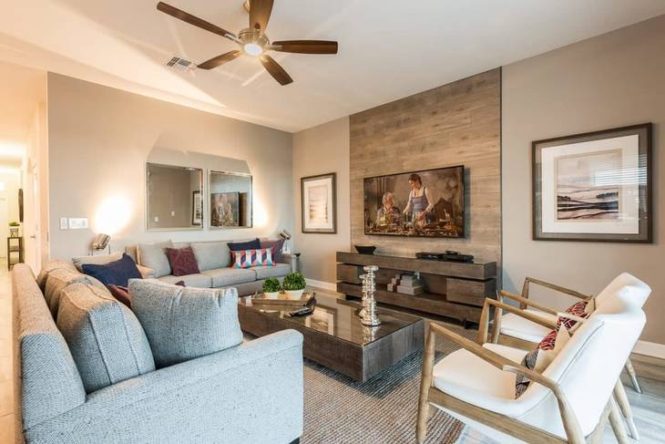 Casa de 6 dormitorios en Storey Lake – foto 2