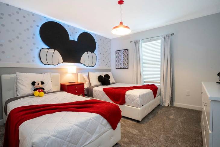 Casa de 4 dormitorios en Champions Gate – foto 2