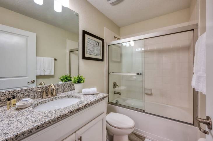 Casa de 6 dormitorios en Storey Lake – foto 36
