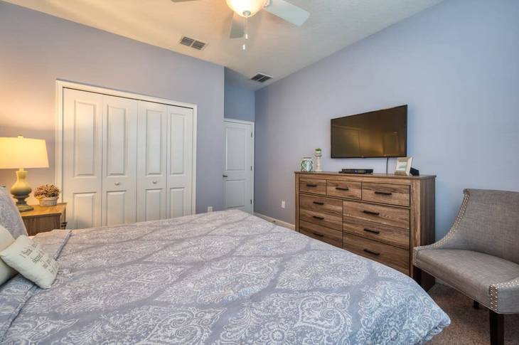Casa de 6 dormitorios en Storey Lake – foto 5