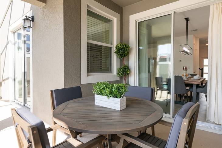 Casa de 4 dormitorios en Champions Gate – foto 9