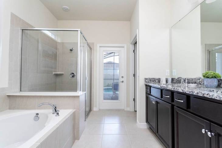 Casa de 6 dormitorios en Windsor Island – foto 12