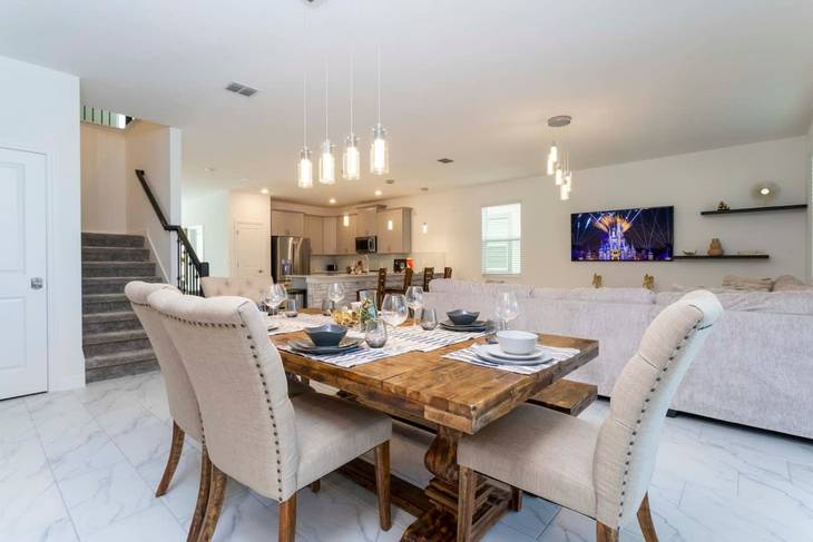 Casa de 9 dormitorios en Champions Gate – foto 2