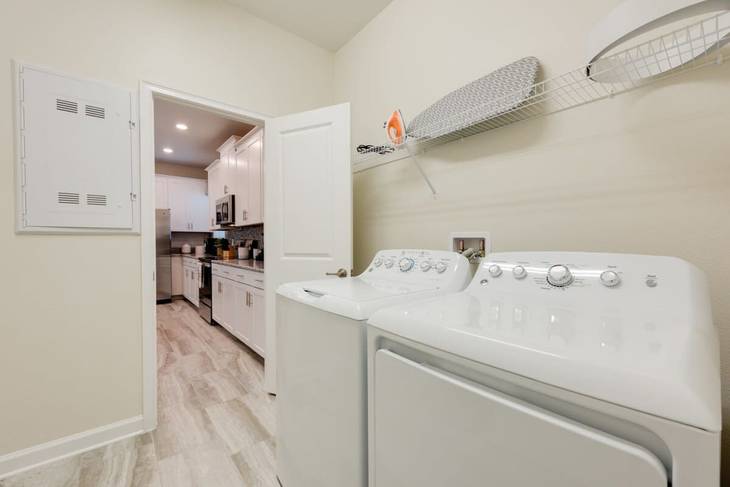 Casa de 5 dormitorios en Storey Lake – foto 11