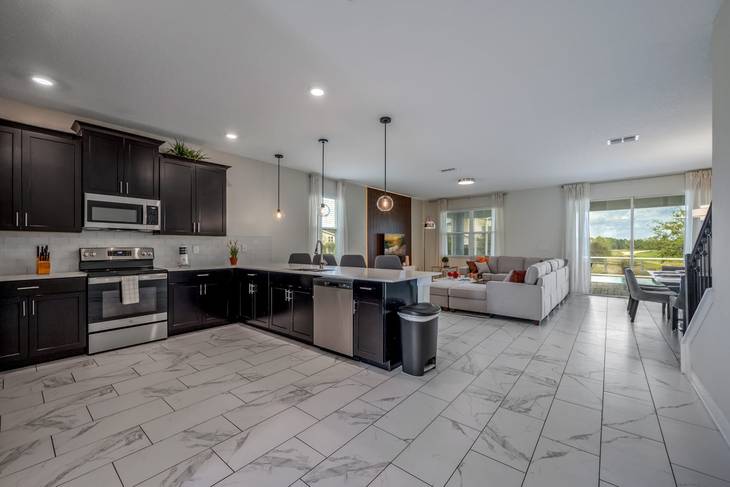 Casa de 8 dormitorios en Champions Gate – foto 7