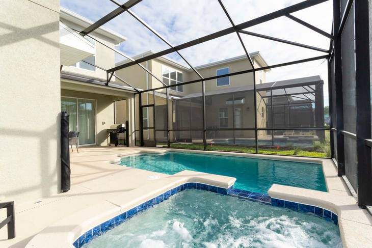 Casa de 5 dormitorios en Storey Lake – foto 3