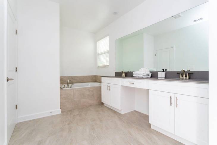Casa de 5 dormitorios en Storey Lake – foto 47