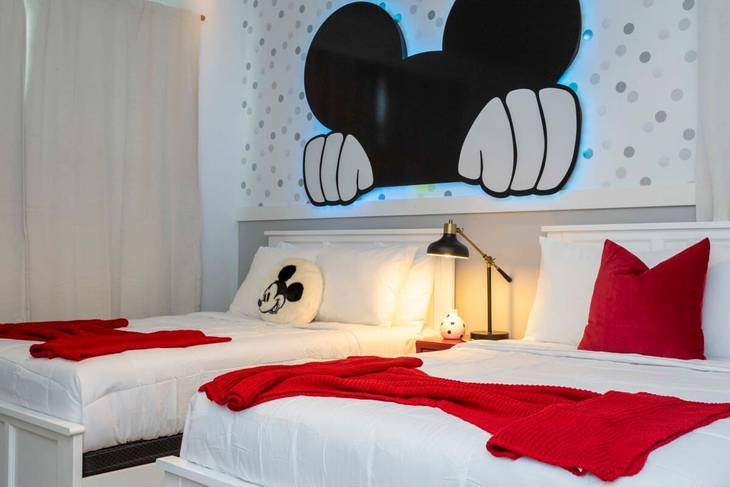 Casa de 5 dormitorios en Storey Lake – foto 4