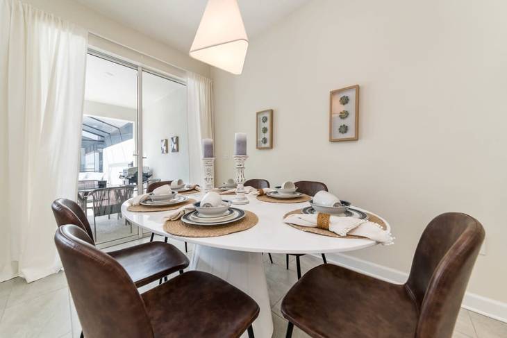 Casa de 4 dormitorios en Storey Lake – foto 4