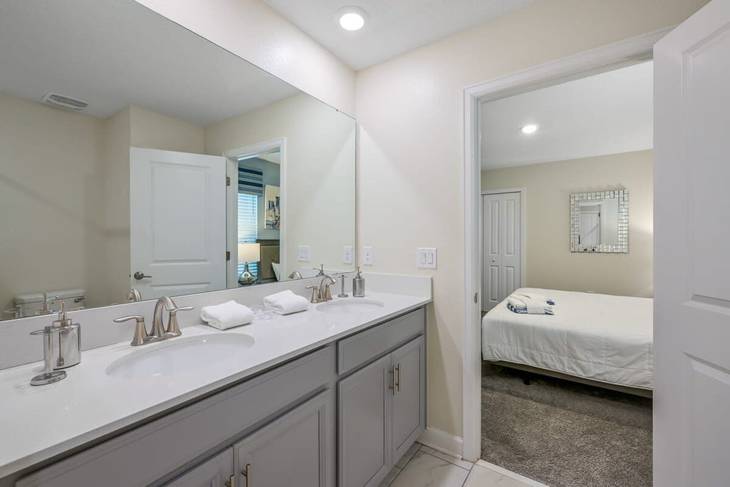 Casa de 9 dormitorios en Storey Lake – foto 39