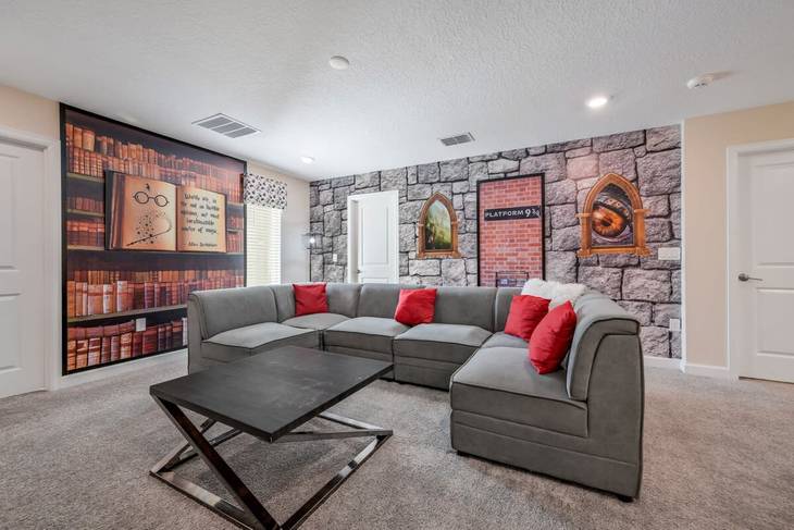 Casa de 9 dormitorios en Storey Lake – foto 4
