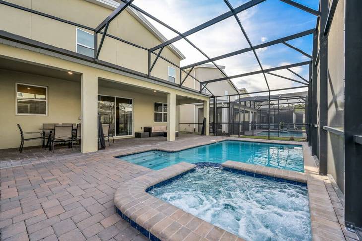 Casa de 9 dormitorios en Storey Lake – foto 19