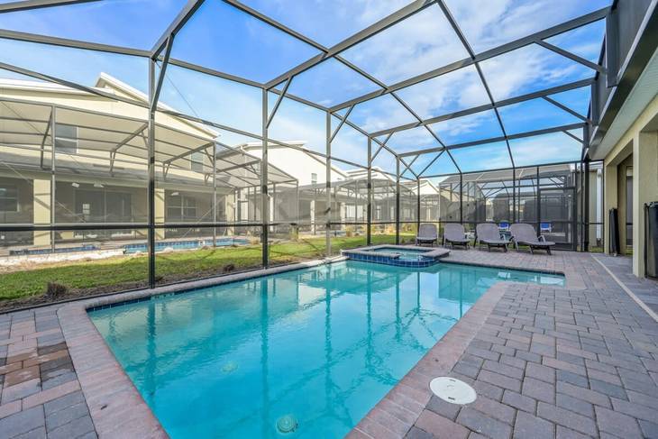 Casa de 9 dormitorios en Storey Lake – foto 16