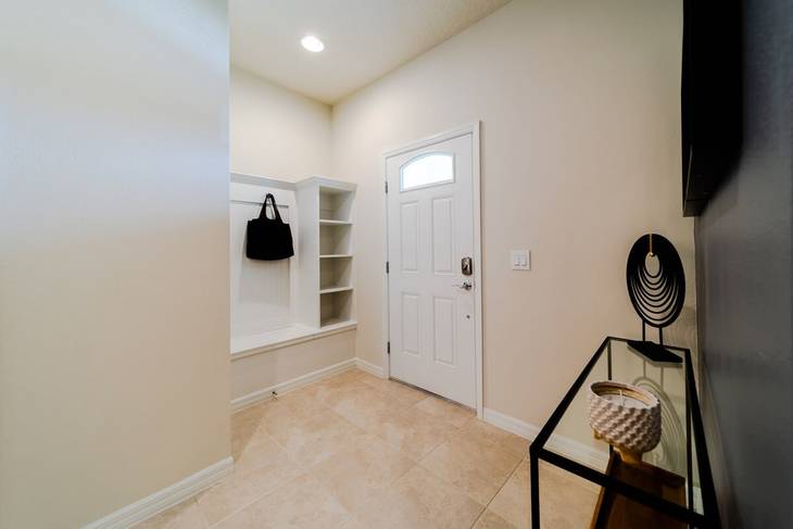 Casa de 5 dormitorios en Windsor Westside – foto 4