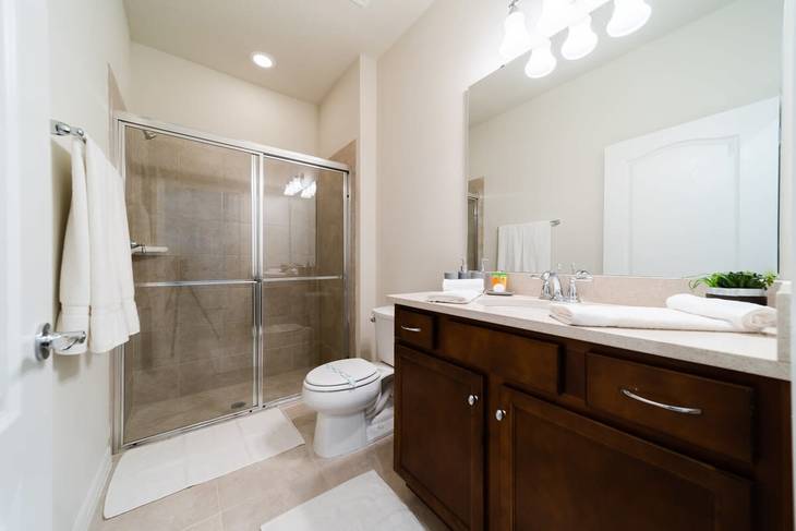 Casa de 5 dormitorios en Windsor Westside – foto 7