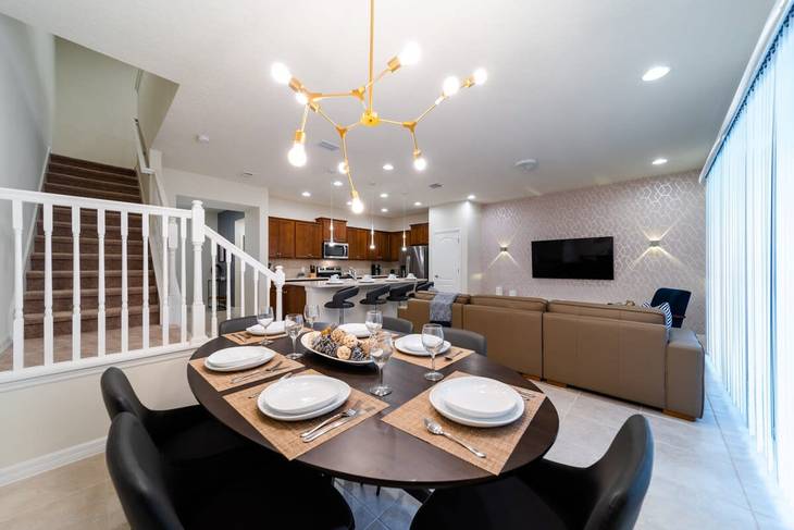 Casa de 5 dormitorios en Windsor Westside – foto 13