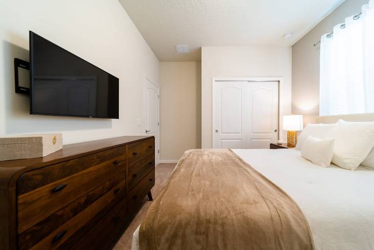 Casa de 5 dormitorios en Windsor Westside – foto 6