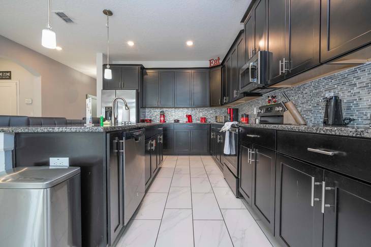 Casa de 6 dormitorios en Storey Lake – foto 14