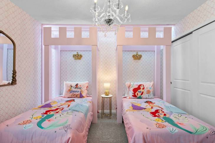 Casa de 9 dormitorios en Solara – foto 44
