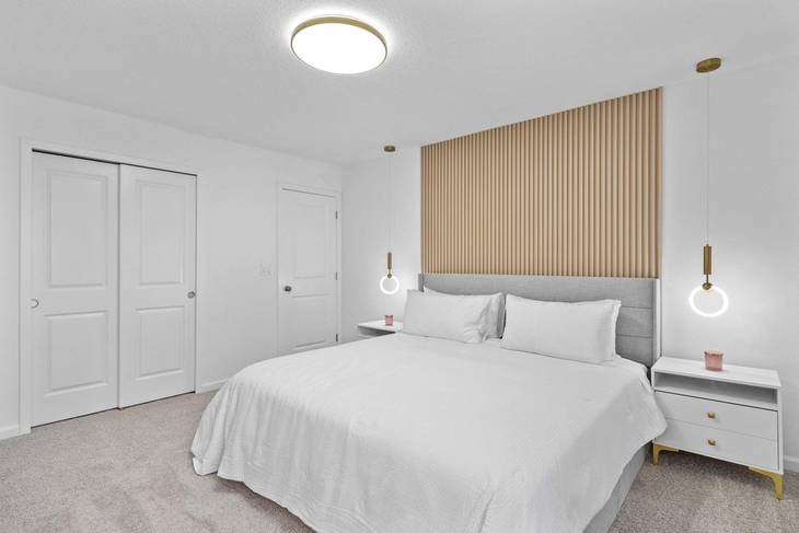 Casa de 9 dormitorios en Solara – foto 54