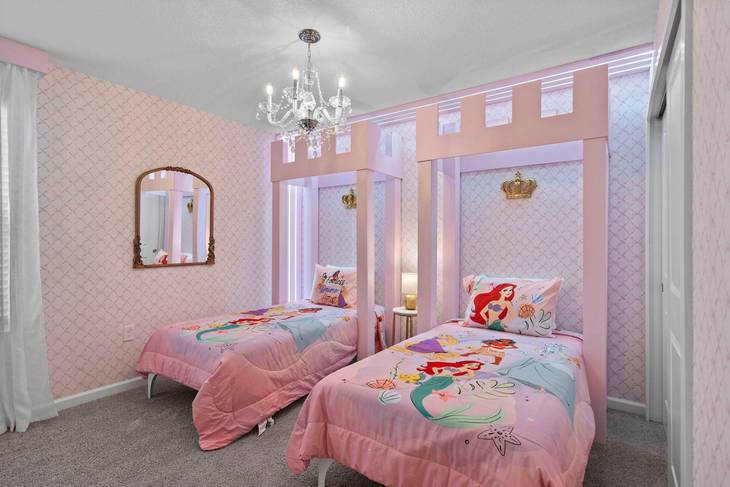 Casa de 9 dormitorios en Solara – foto 5
