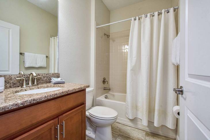Casa de 6 dormitorios en Storey Lake – foto 7