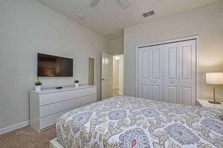Casa de 6 dormitorios en Storey Lake – foto 6