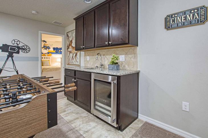 Casa de 8 dormitorios en Windsor Westside – foto 32