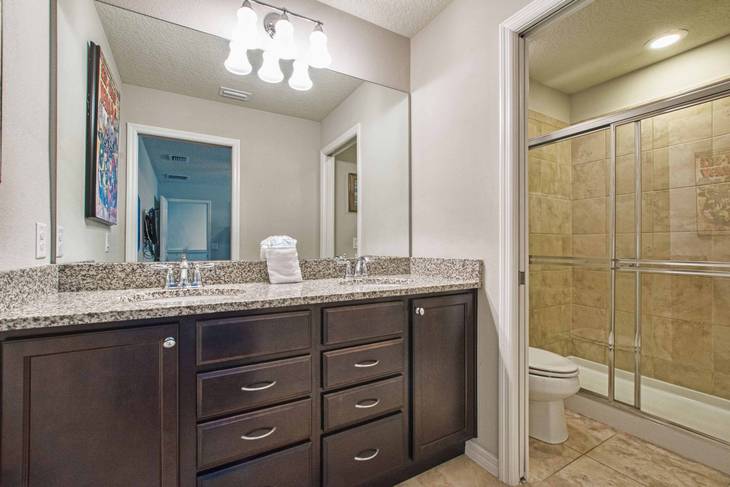 Casa de 8 dormitorios en Windsor Westside – foto 47