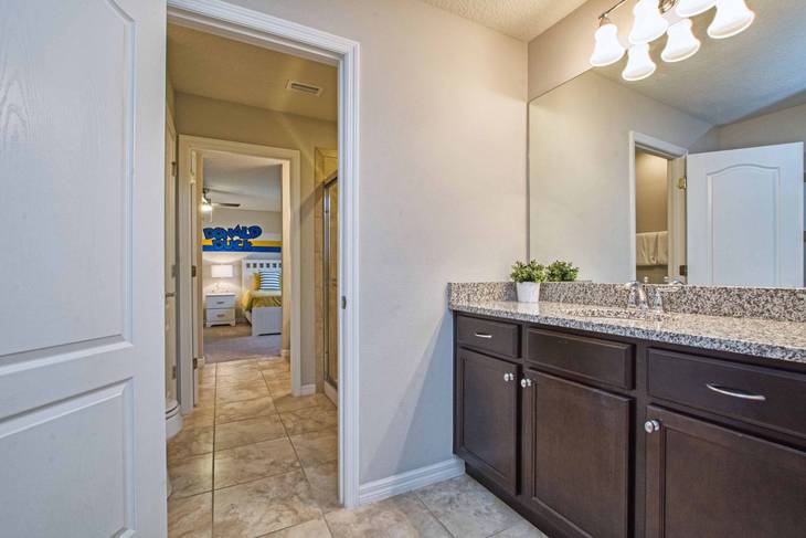 Casa de 8 dormitorios en Windsor Westside – foto 36