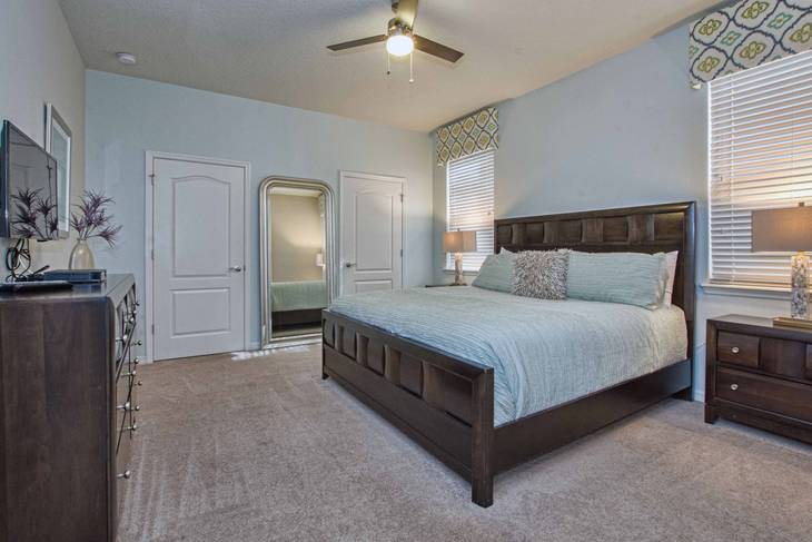 Casa de 8 dormitorios en Windsor Westside – foto 27