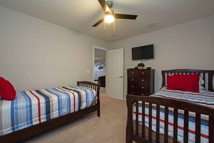 Casa de 8 dormitorios en Windsor Westside – foto 44
