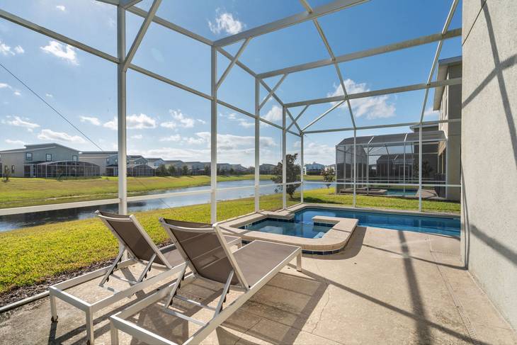 Casa de 5 dormitorios en Champions Gate – foto 4