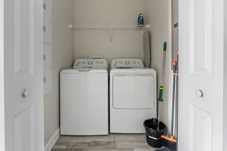 Casa de 5 dormitorios en Storey Lake – foto 41